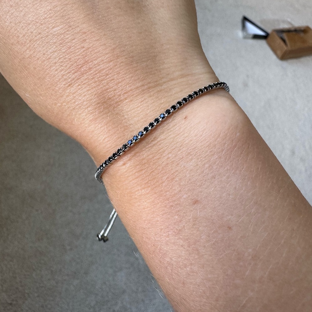 Chic Silver and Black Women's tennis Bracelet